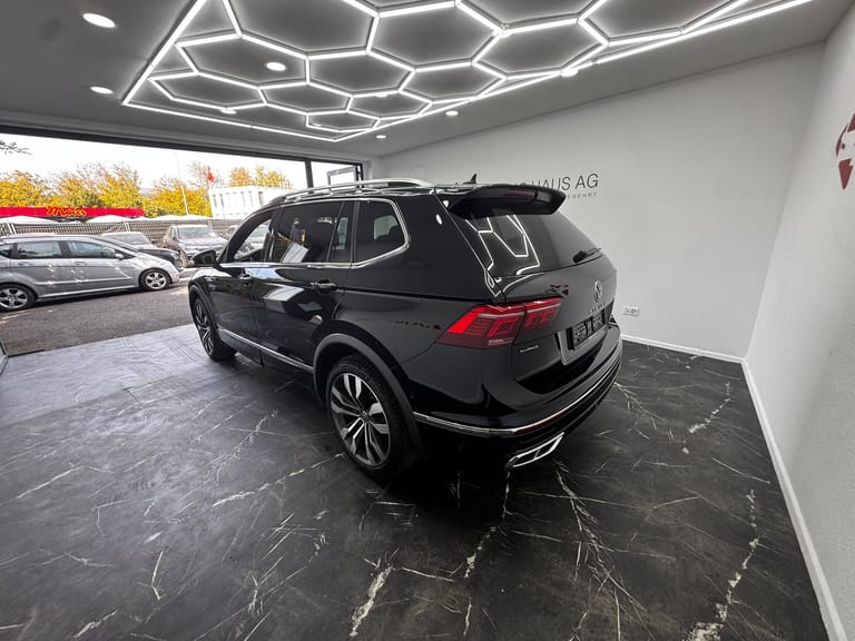 VW Tiguan Allspace 2.0TSI R-Line 4Motion DSG, Foto 6 von 18