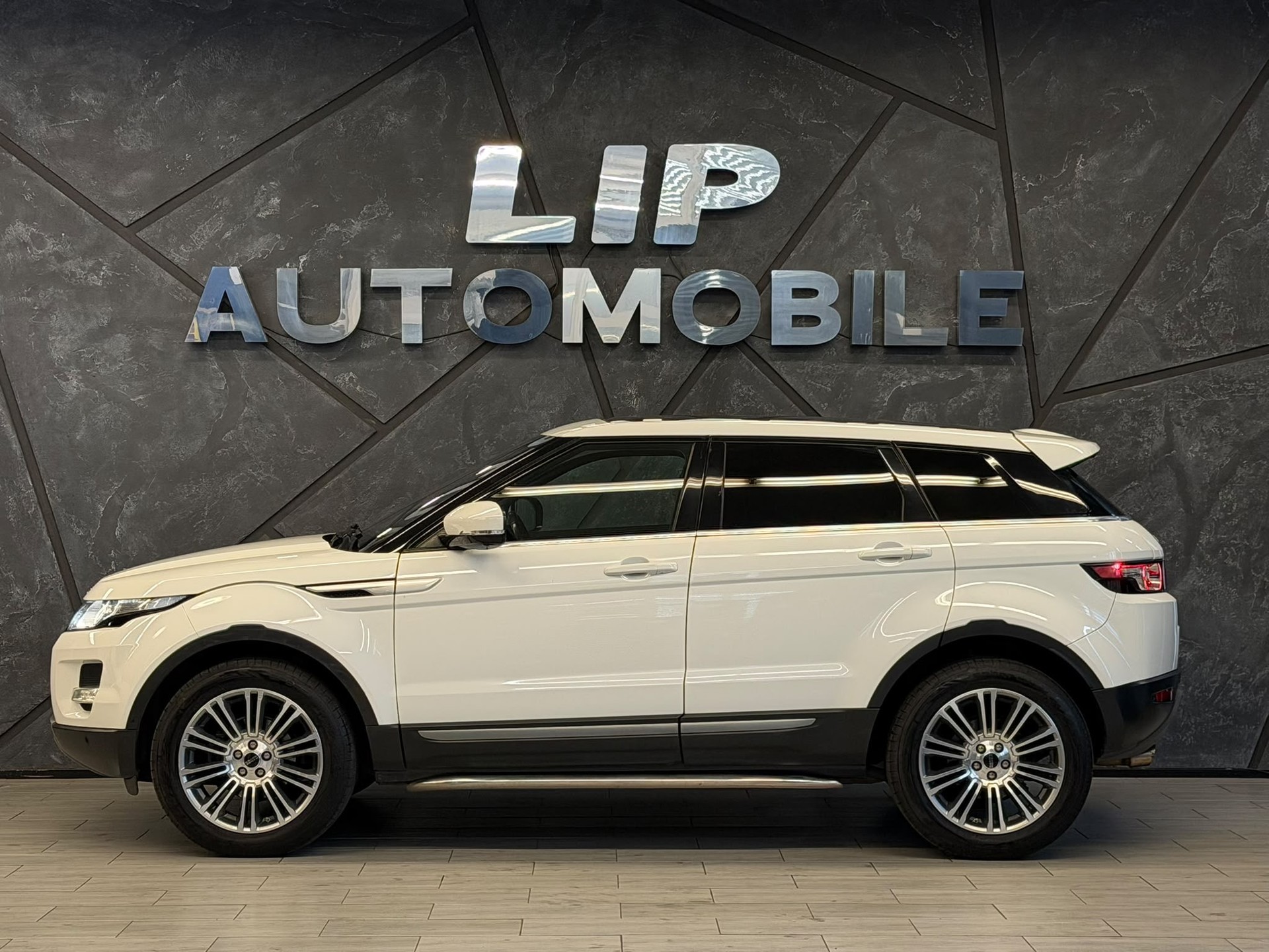 LAND ROVER Range Rover Evoque 2.0 Si4 Pure AT6-image-3