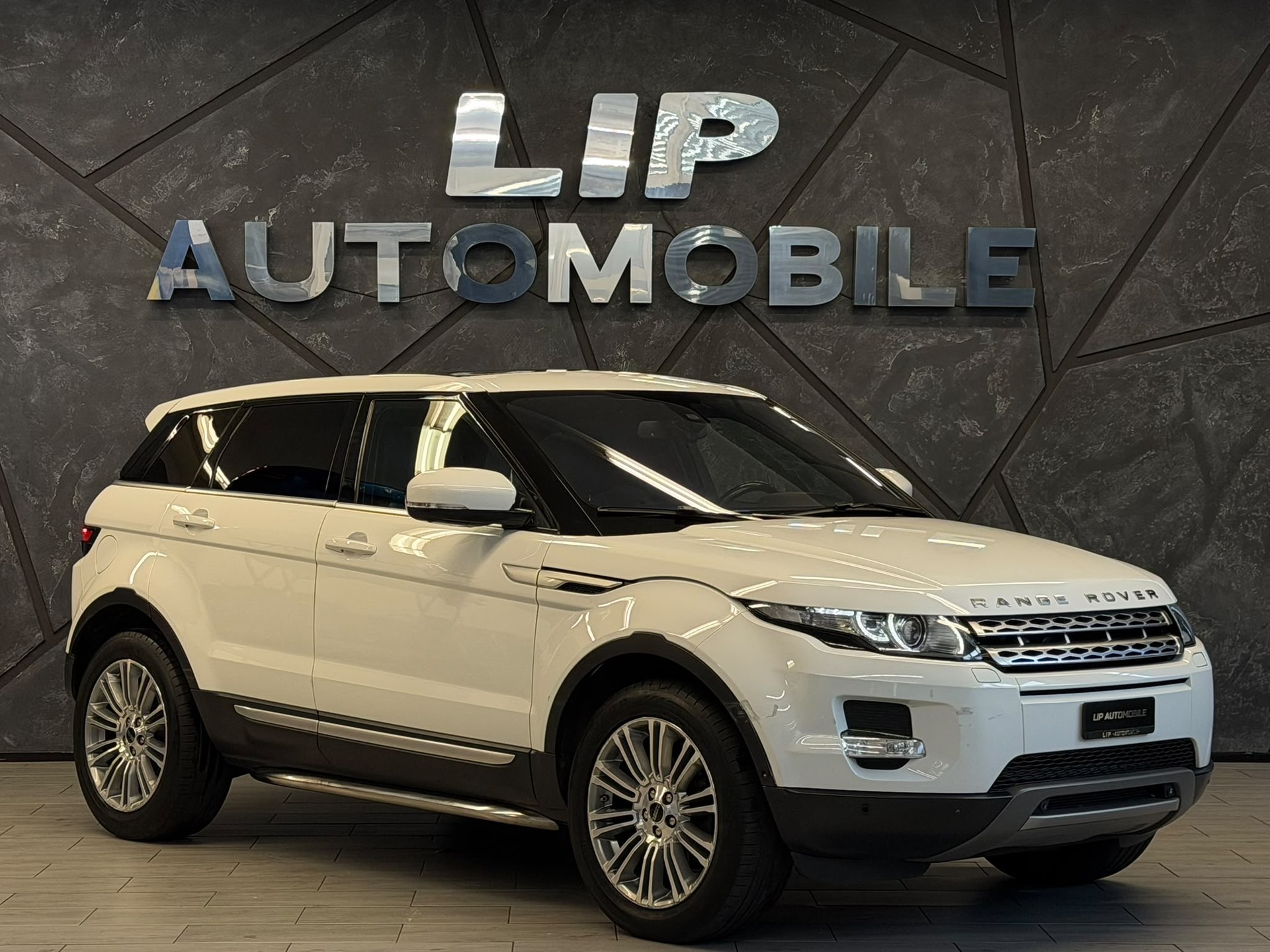 LAND ROVER Range Rover Evoque 2.0 Si4 Pure AT6-image-2
