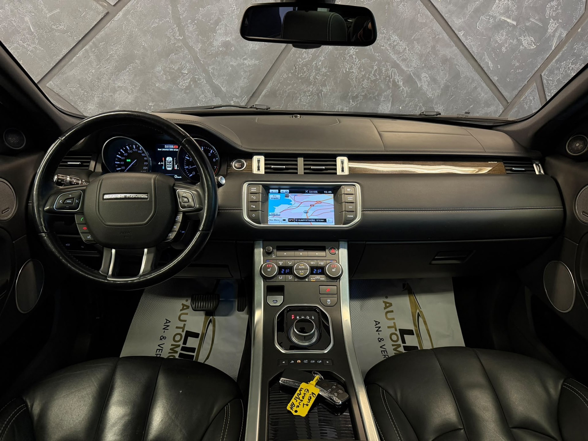 LAND ROVER Range Rover Evoque 2.0 Si4 Pure AT6-image-8