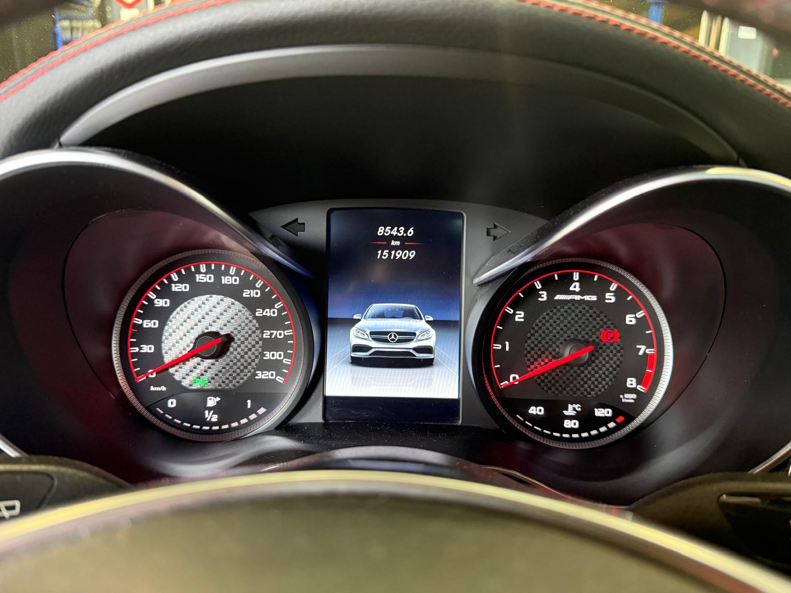 MERCEDES-BENZ C 63 S AMG Edition 1 Speedshift-image-8