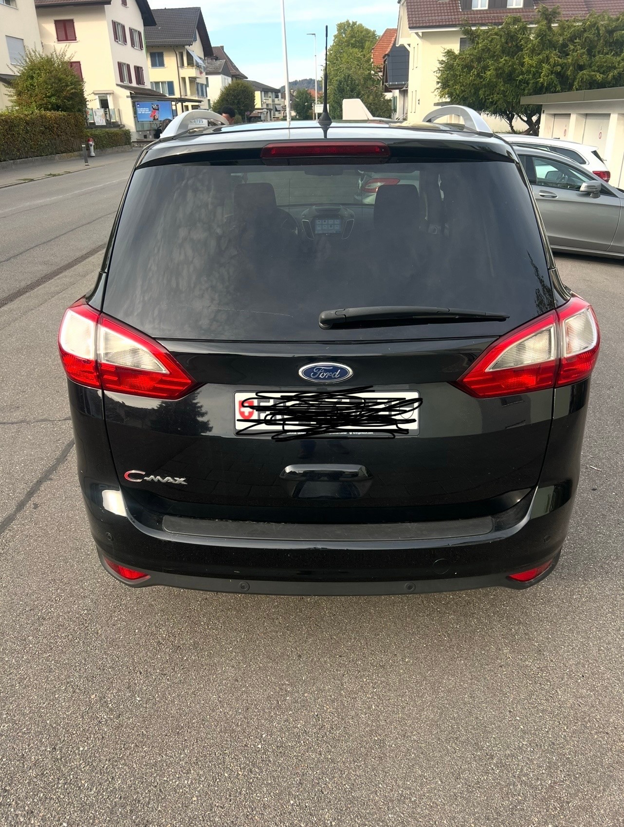 FORD GrC-Max 1.5 TDCi Titanium-image-3