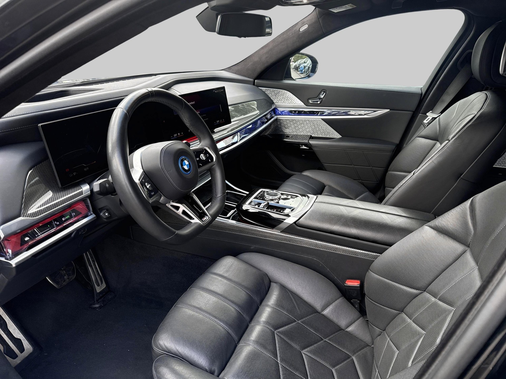 BMW i7 xDrive 60 M Sport Pro-image-7