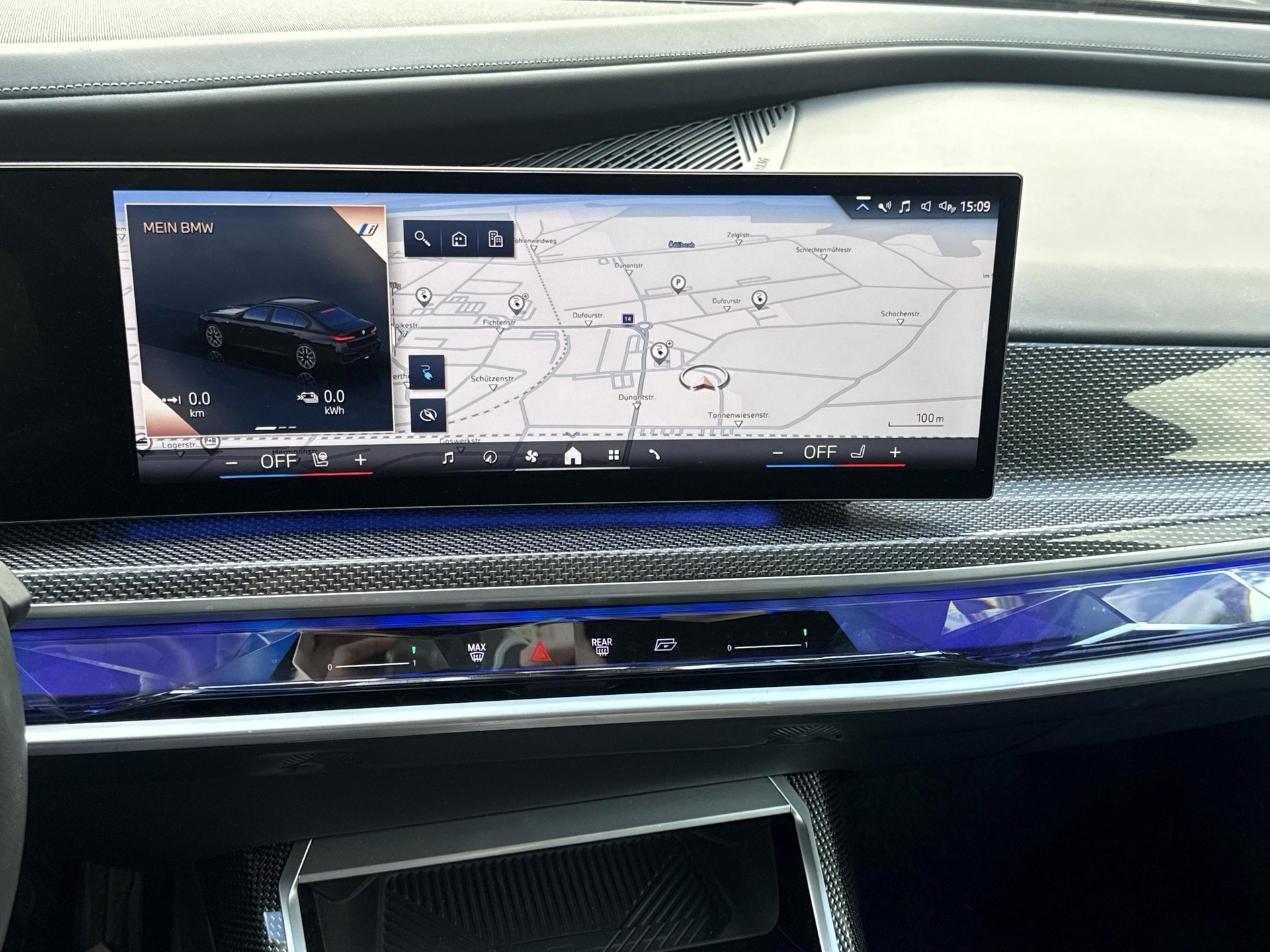 BMW i7 xDrive 60 M Sport Pro-image-11