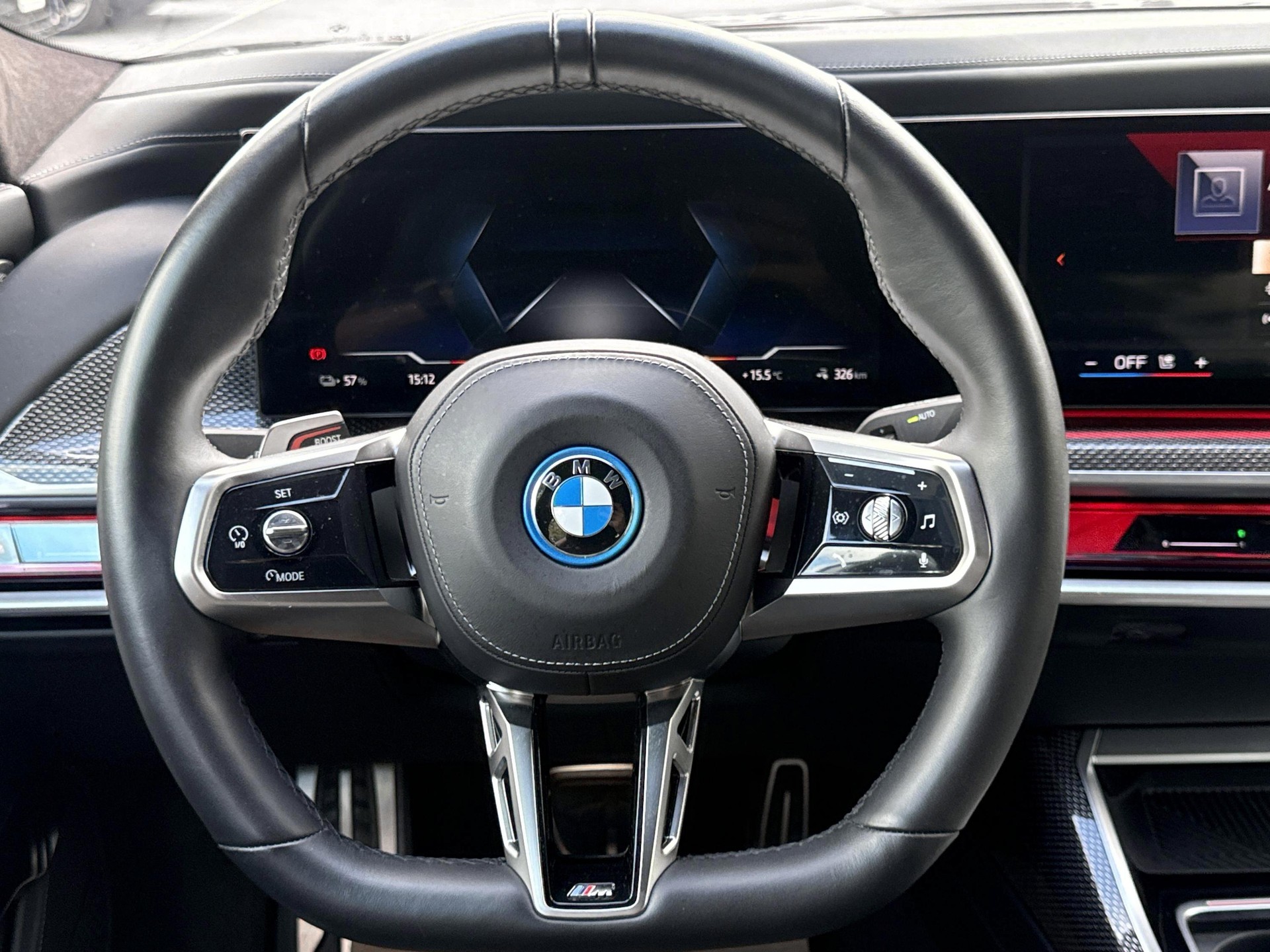 BMW i7 xDrive 60 M Sport Pro-image-13