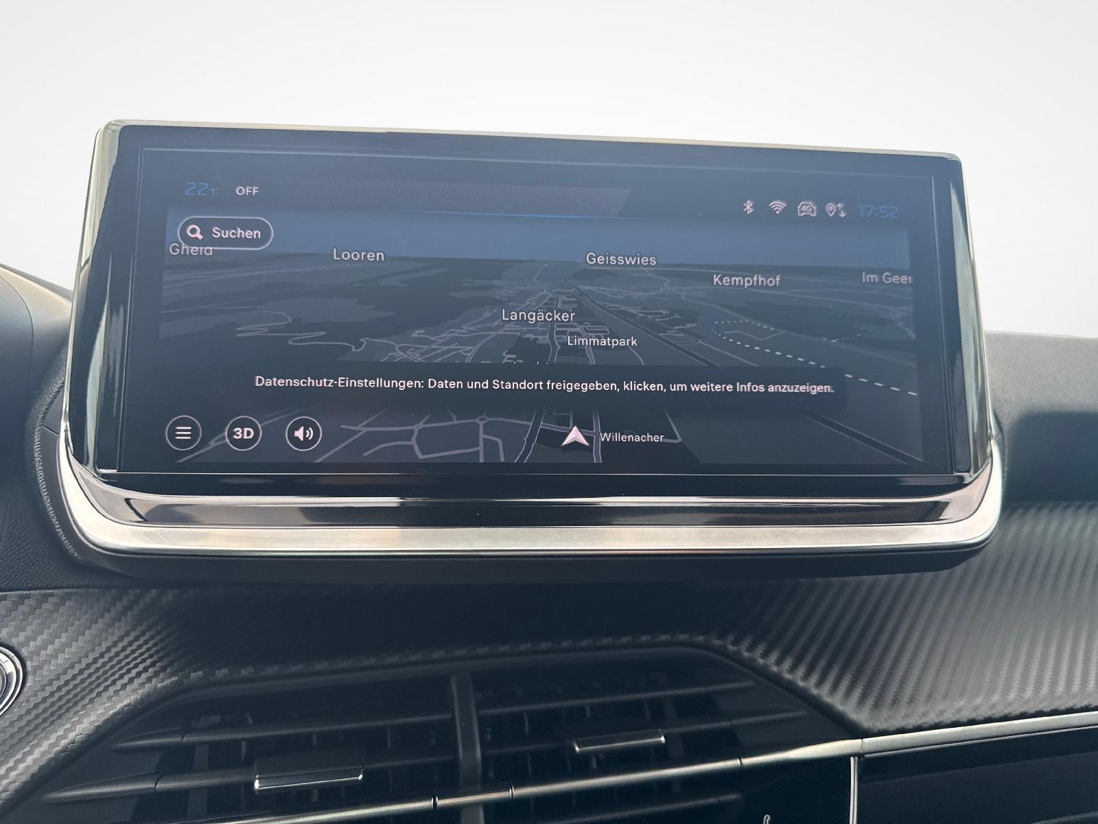 PEUGEOT 2008 1.2 Hybrid 145 Allure Premium-image-14