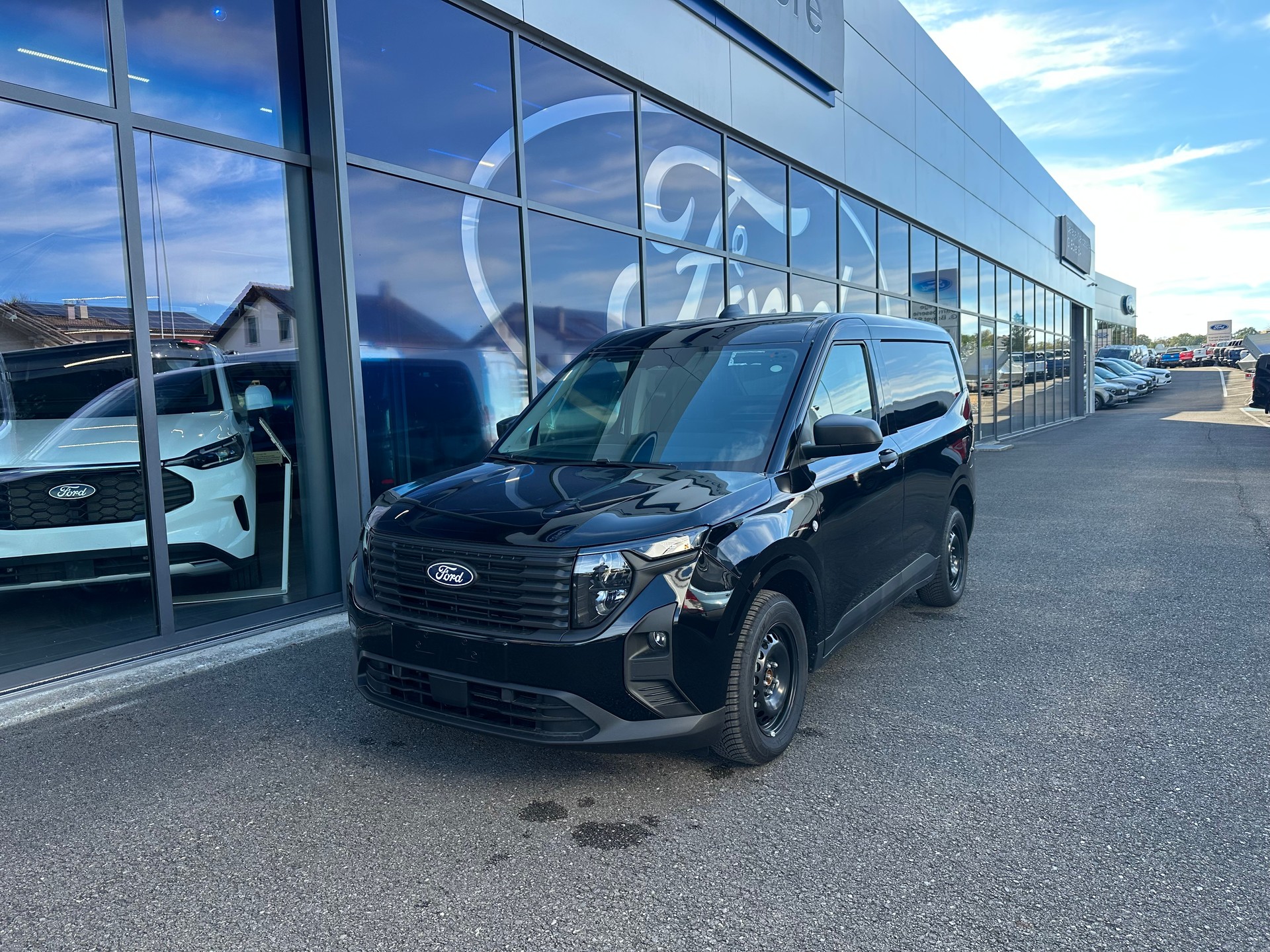 FORD Transit Courier van 1.0 EcoBoo Trend/100CV/Man.-showroom-element-1