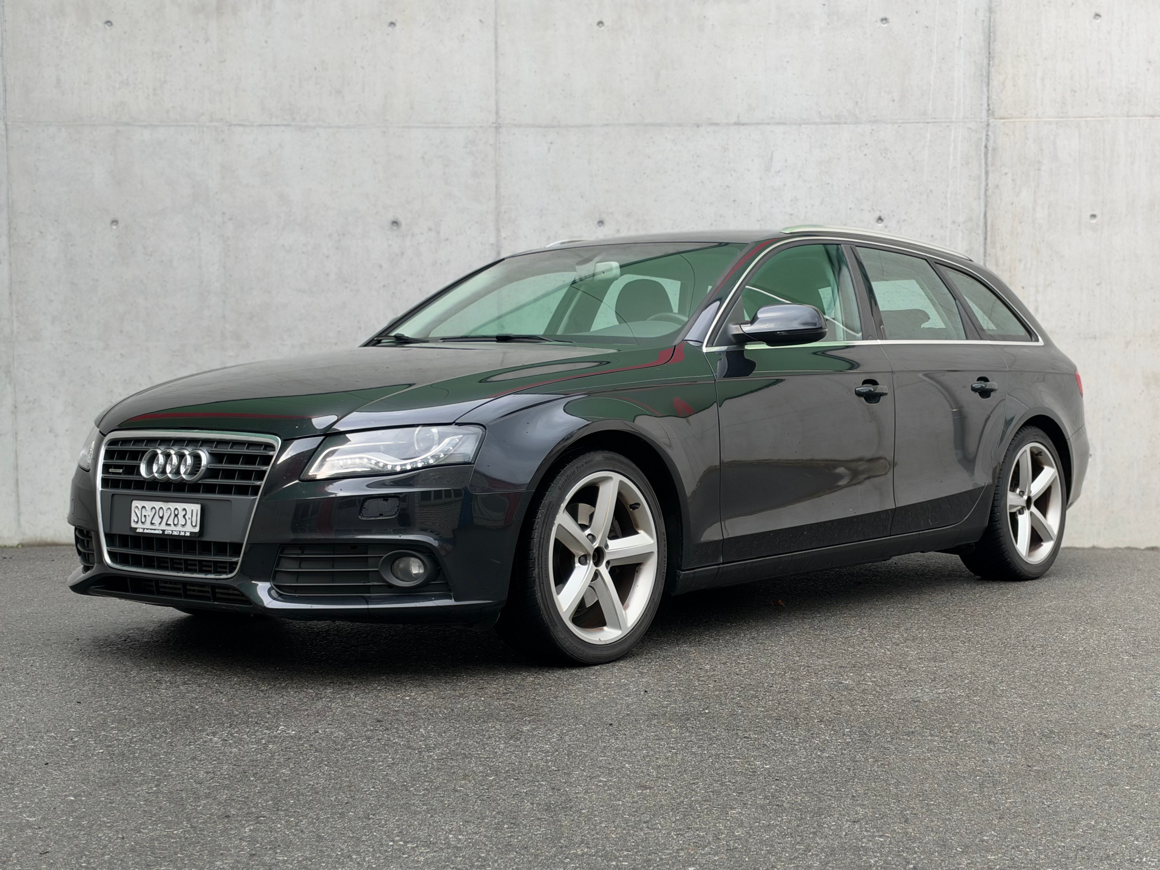 Car photo