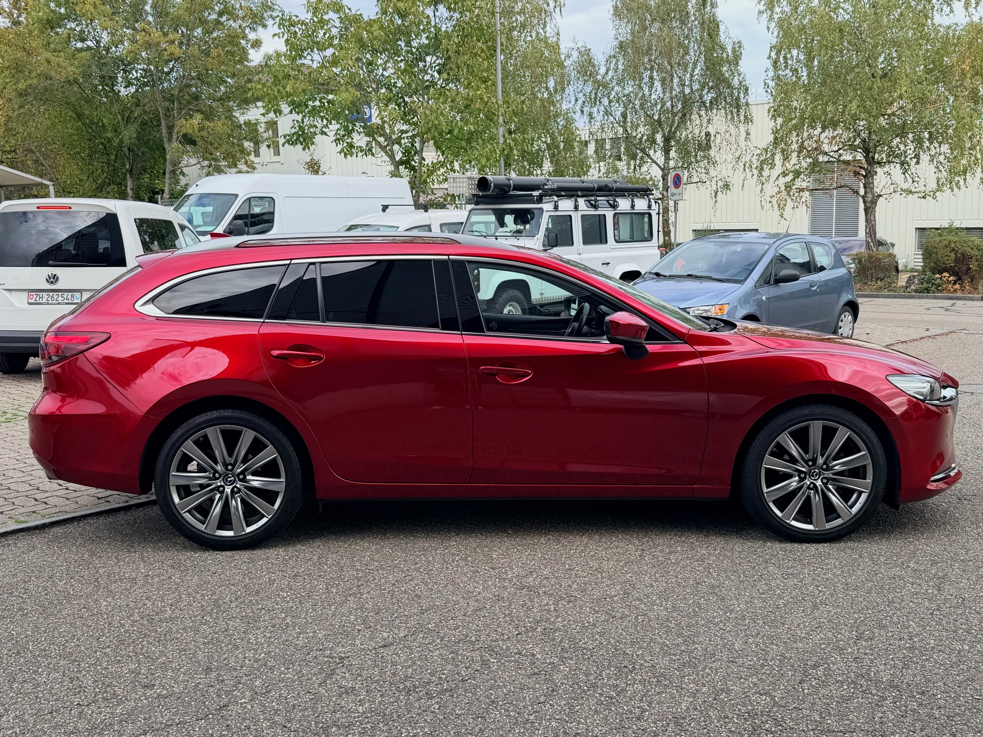 MAZDA 6 Sportwagon SKYACTIV-G 194 Revolution Automat-showroom-element-1