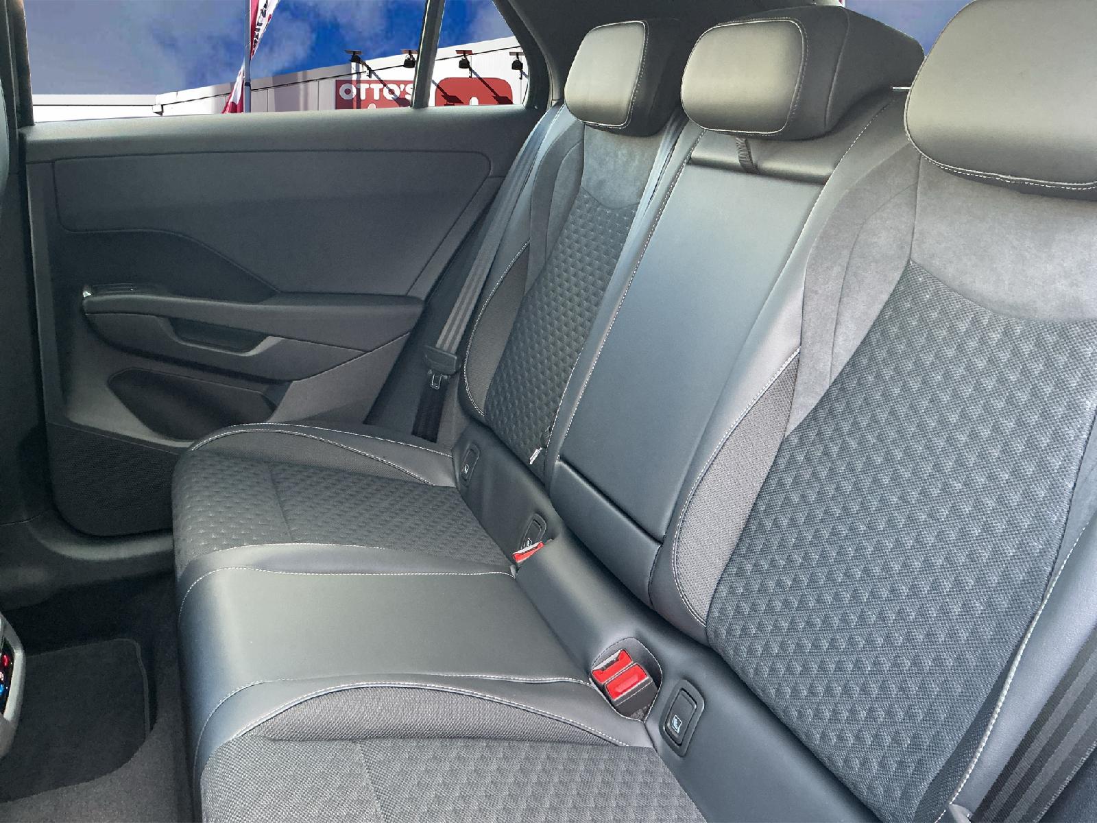 VW T-Roc 1.5 eTSI R-Line DSG 2026-image-7