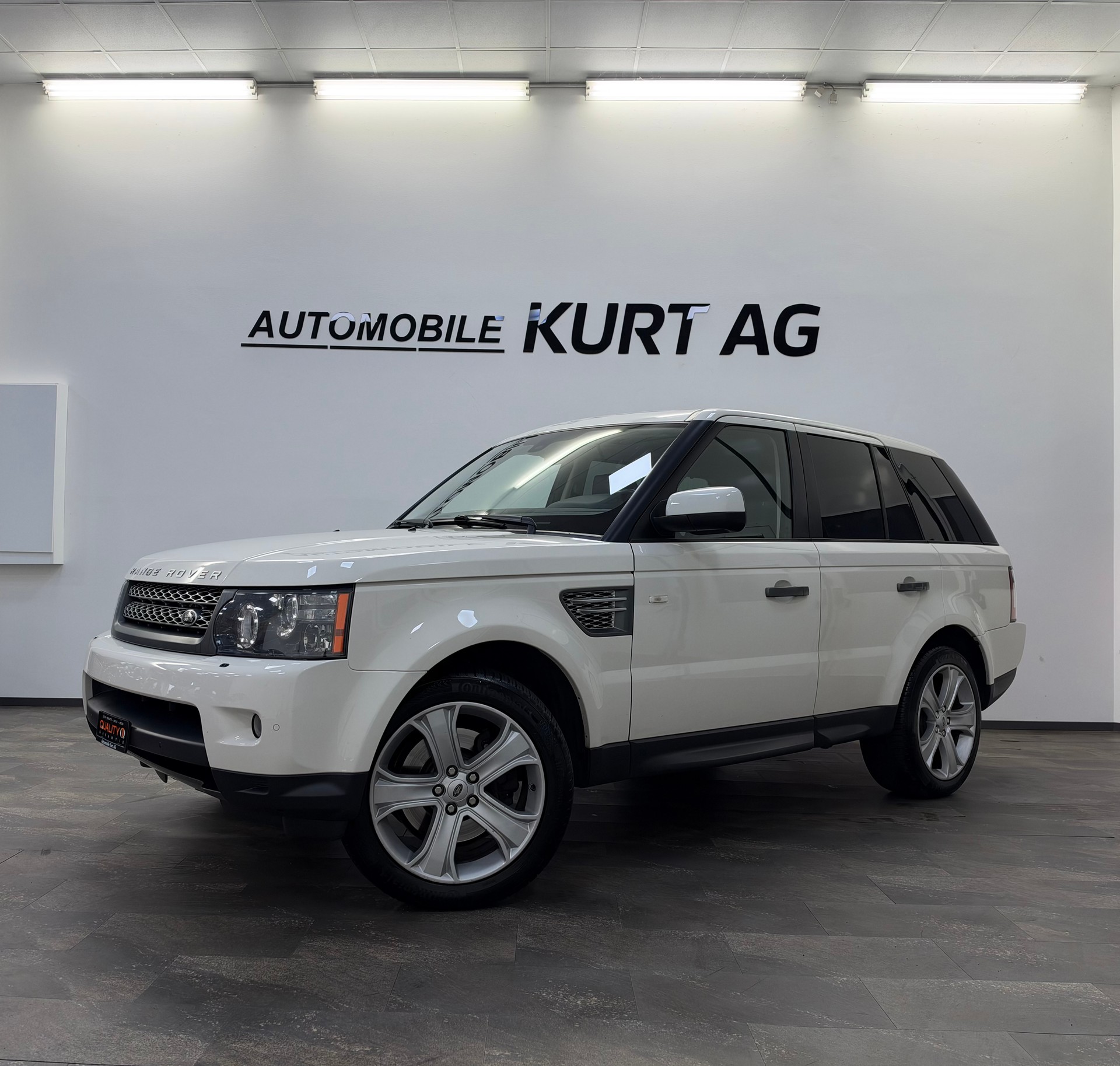 LAND ROVER Range Rover Sport 3.6 Td8 HSE Automatic-showroom-element-1