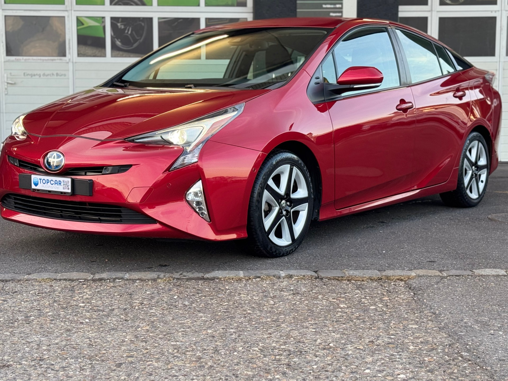 TOYOTA Prius 1.8 VVT-i HSD Sol Premium-image-0