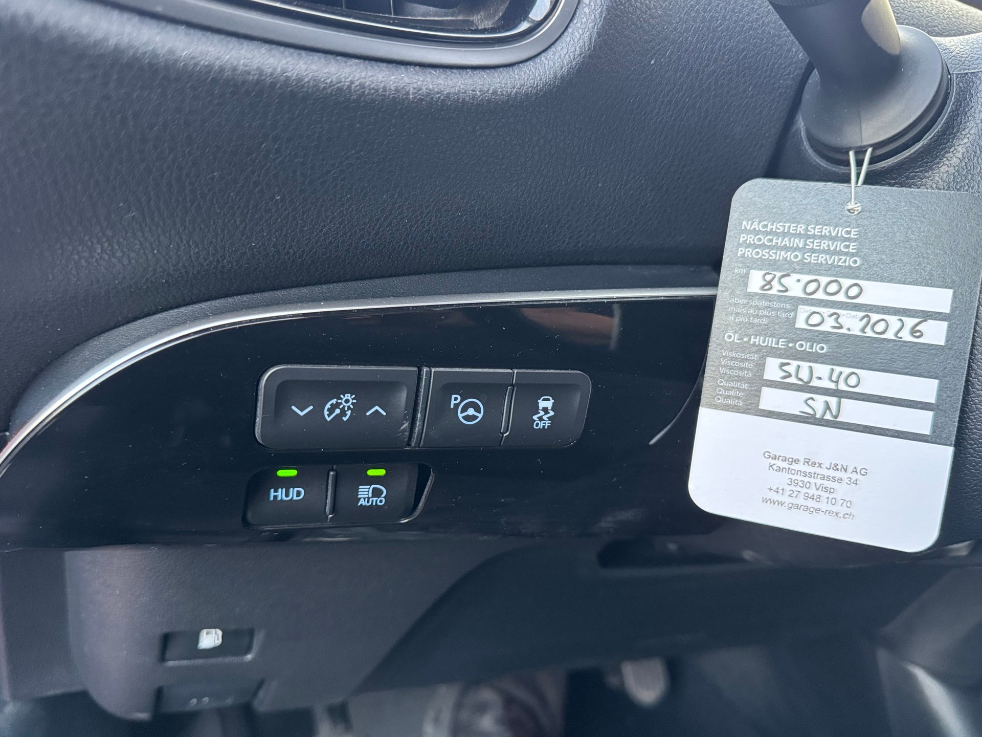 TOYOTA Prius 1.8 VVT-i HSD Sol Premium-image-14