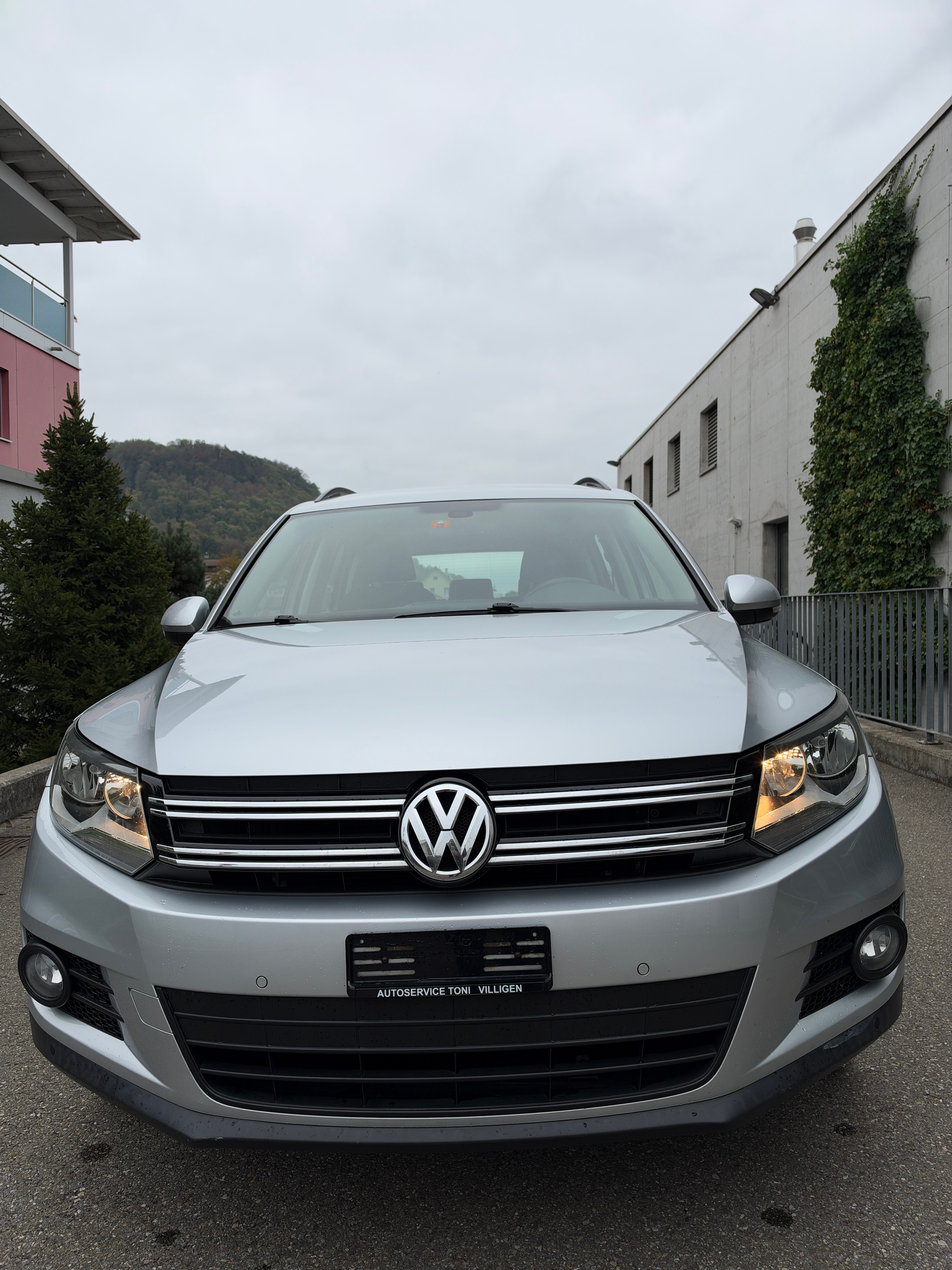 Car photo