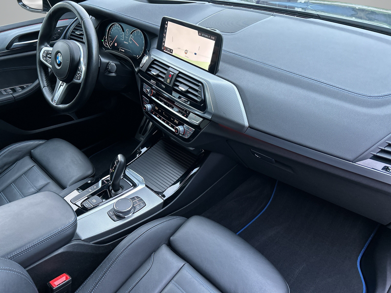 BMW X3 xDrive M40i Steptronic -CH Fahrzeug-Schiebedach-AHK-Head Up Display--image-7