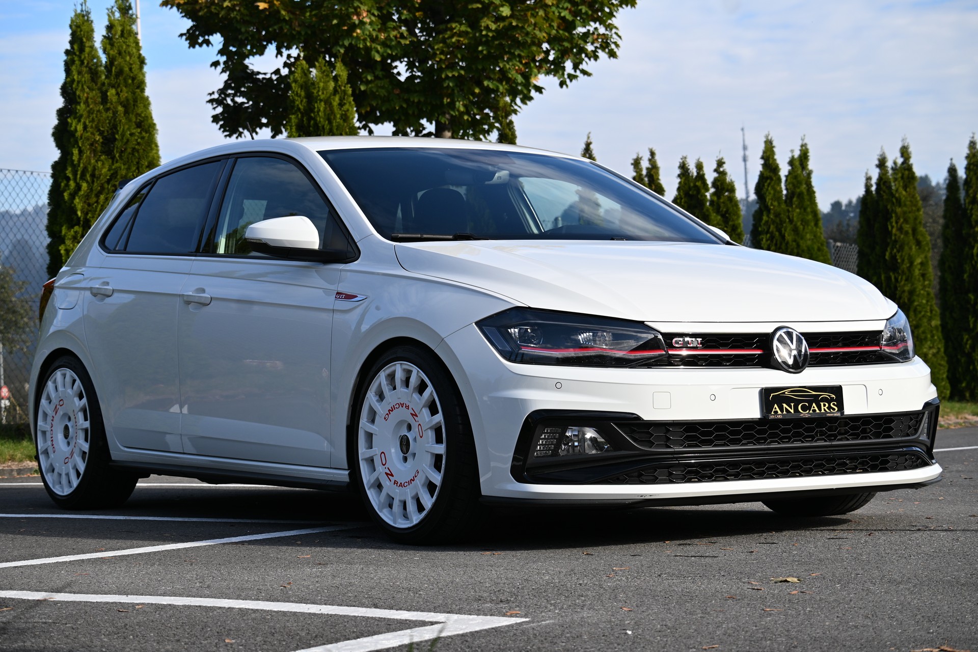 VW POLO 2.0 TSI GTI DSG SPEZIELL TOP ZUSTAND-image-4