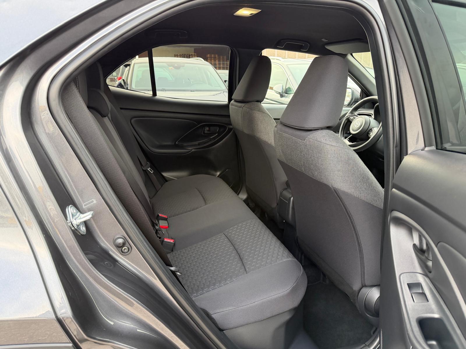 TOYOTA Yaris Cross 1.5 VVT-i HSD Trend AWD-i-image-10