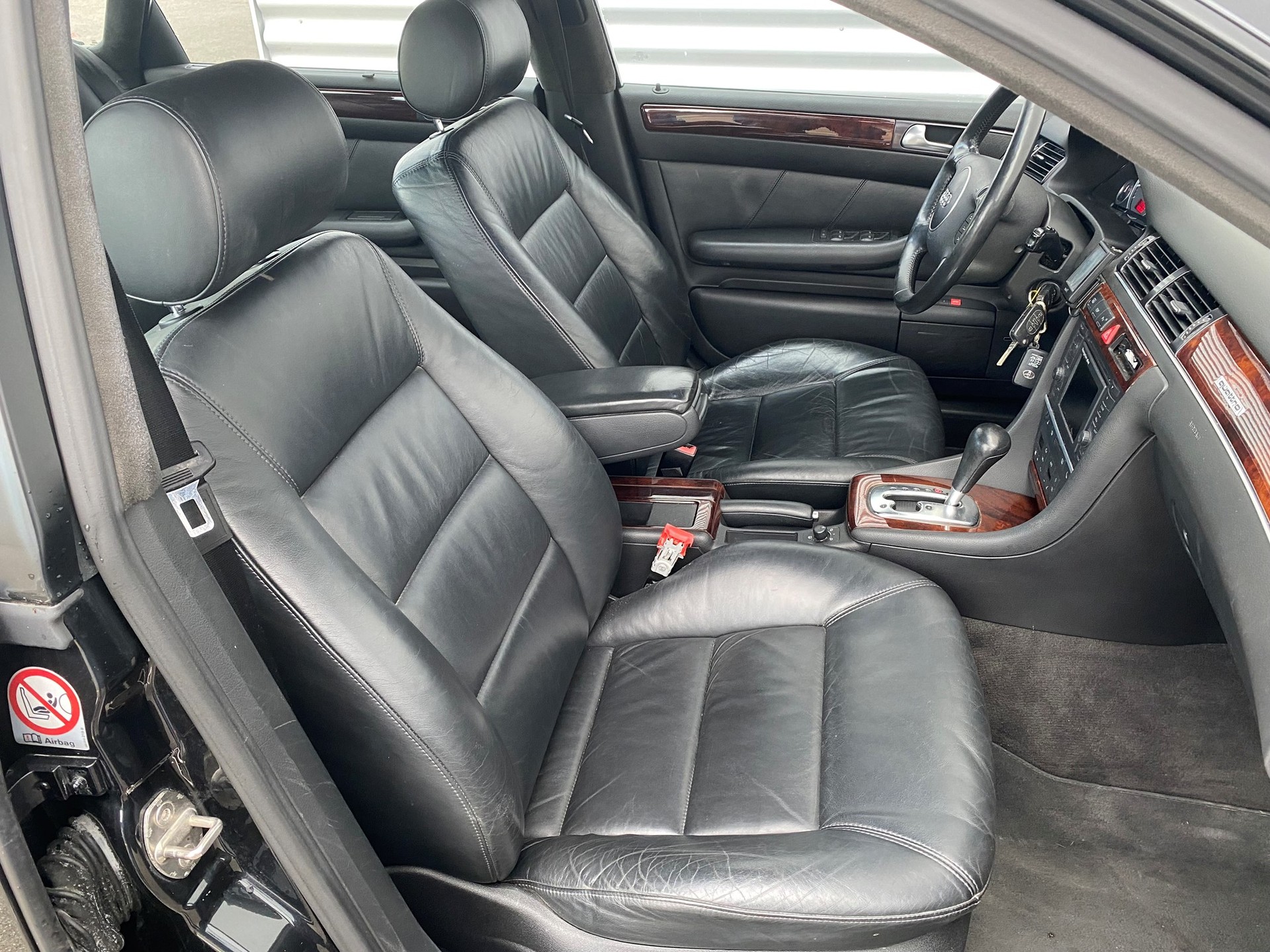 AUDI S6 quattro tiptronic-image-11