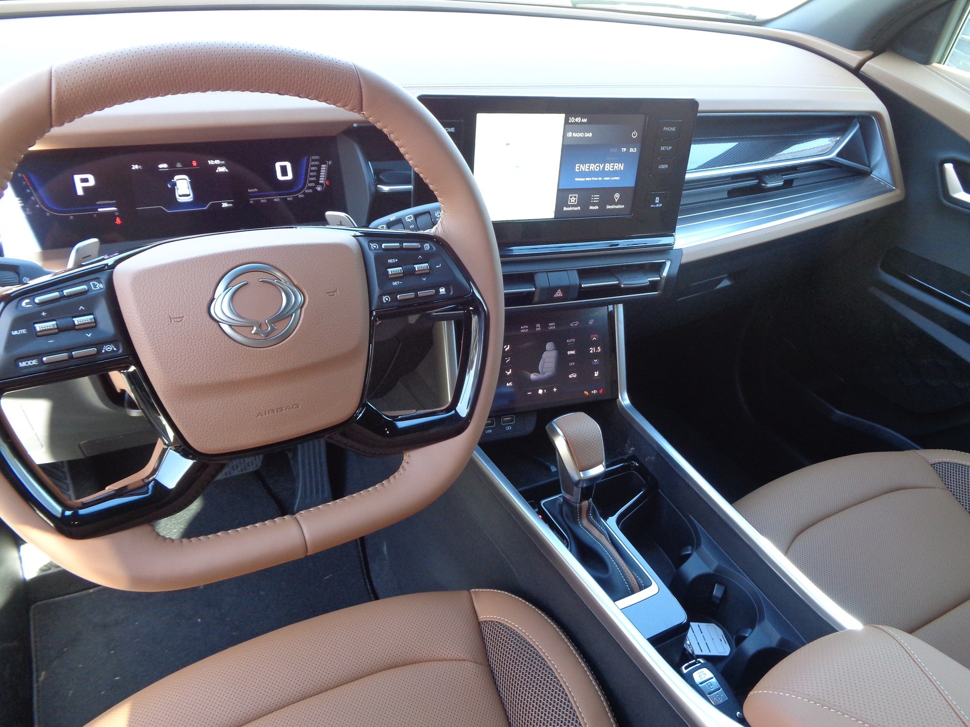 KGM-SsangYong TORRES 1st Edition AWD AT-image-8
