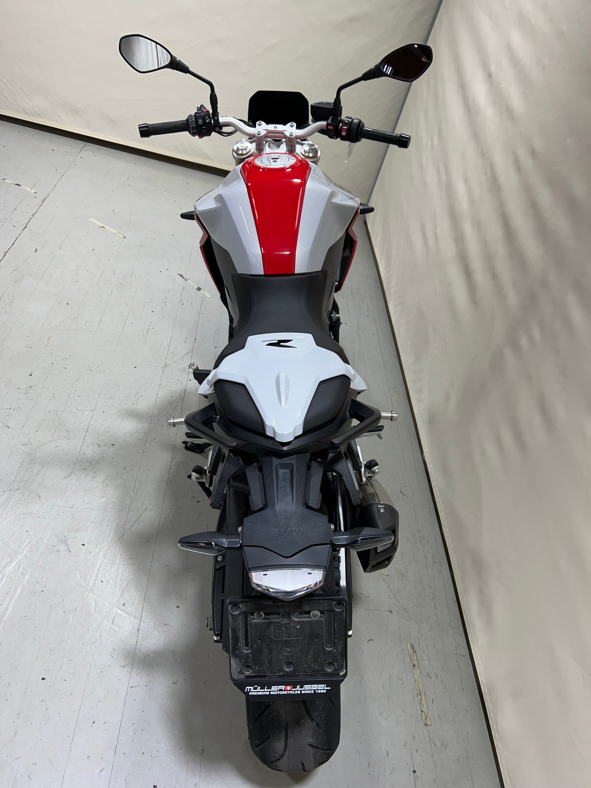 BMW F 900 R ABS-image-12