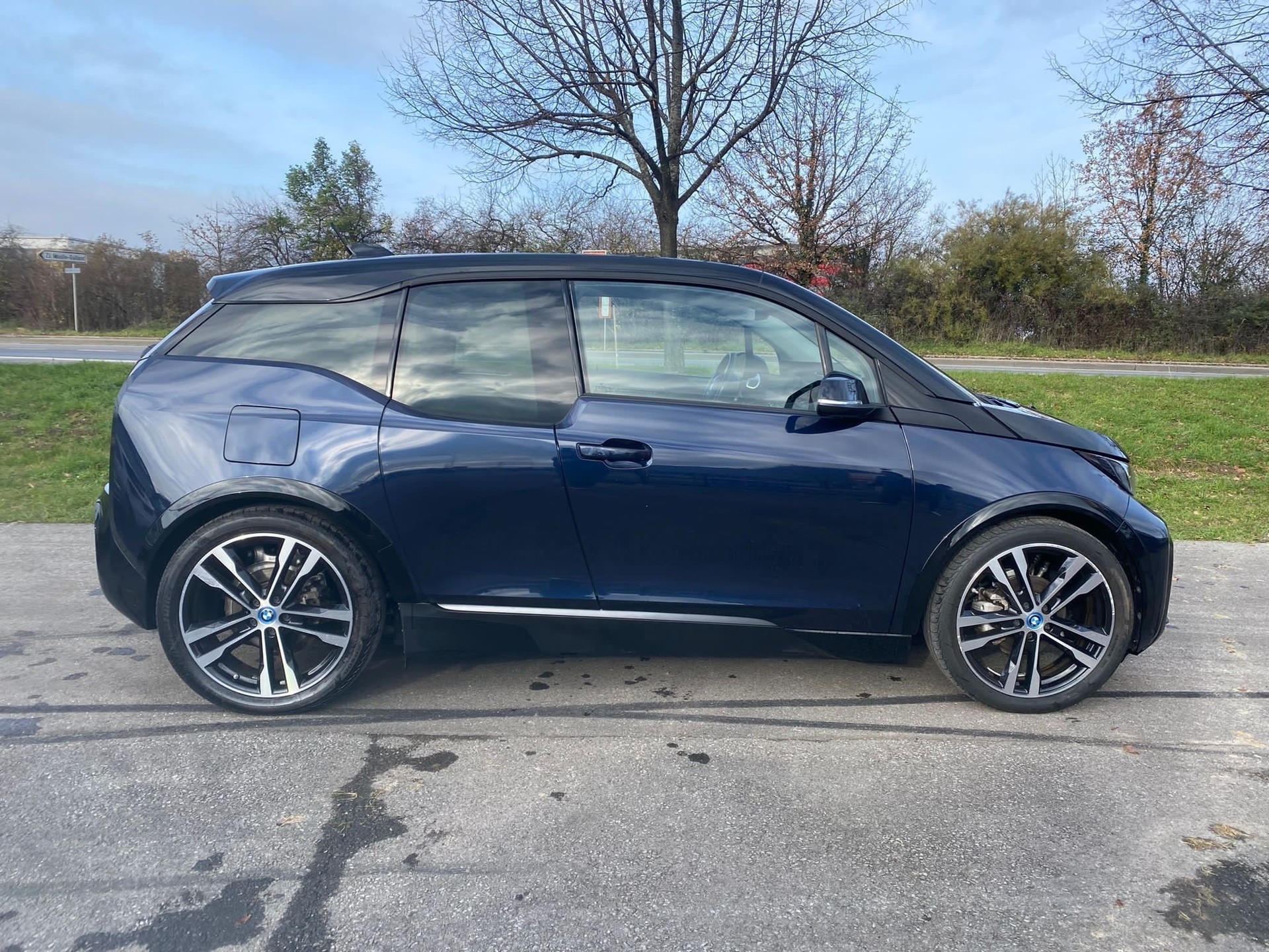 BMW i3s (94Ah)-image-1