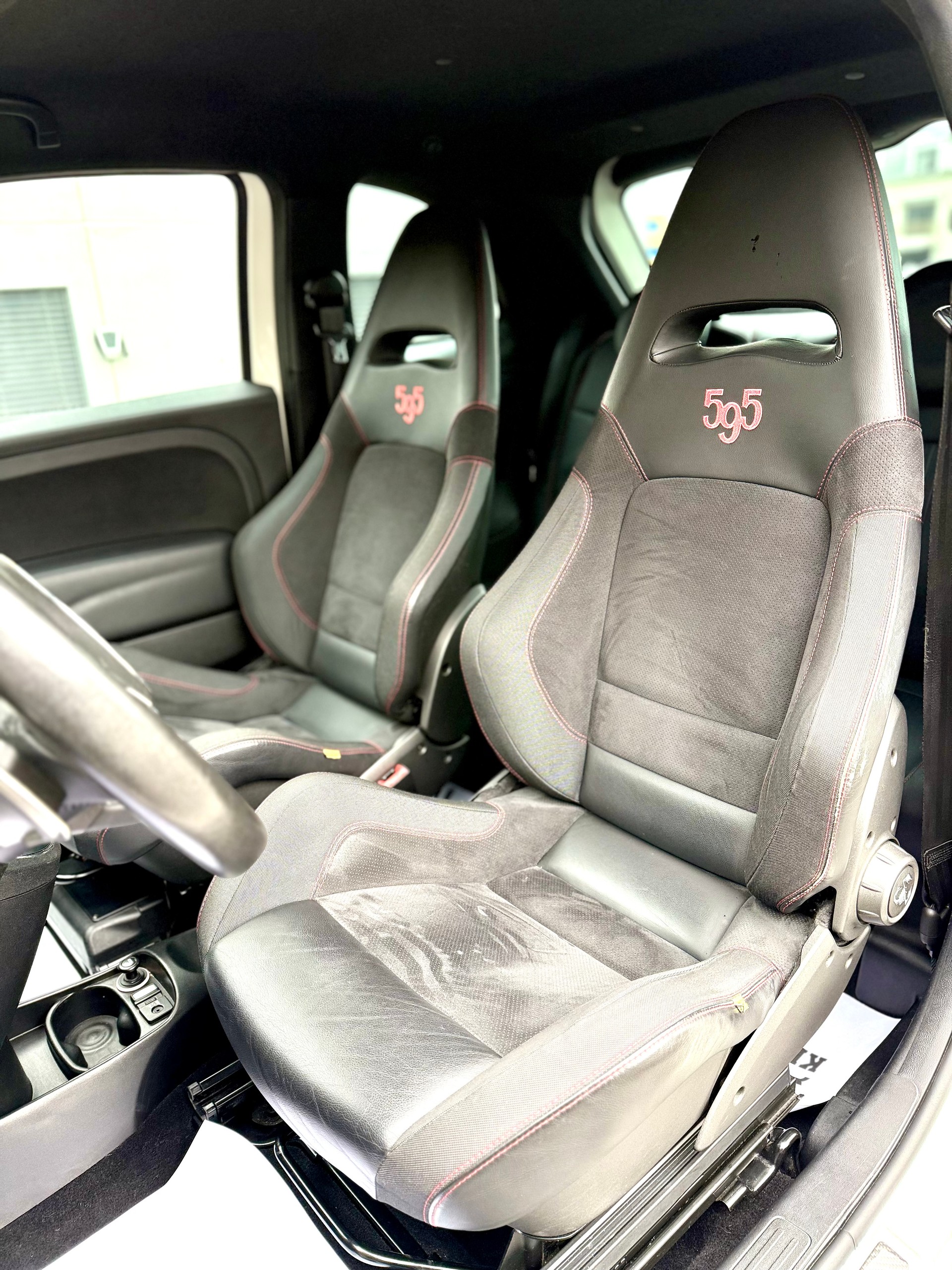 FIAT 595 1.4 16V Turbo Abarth Dualogic-image-10
