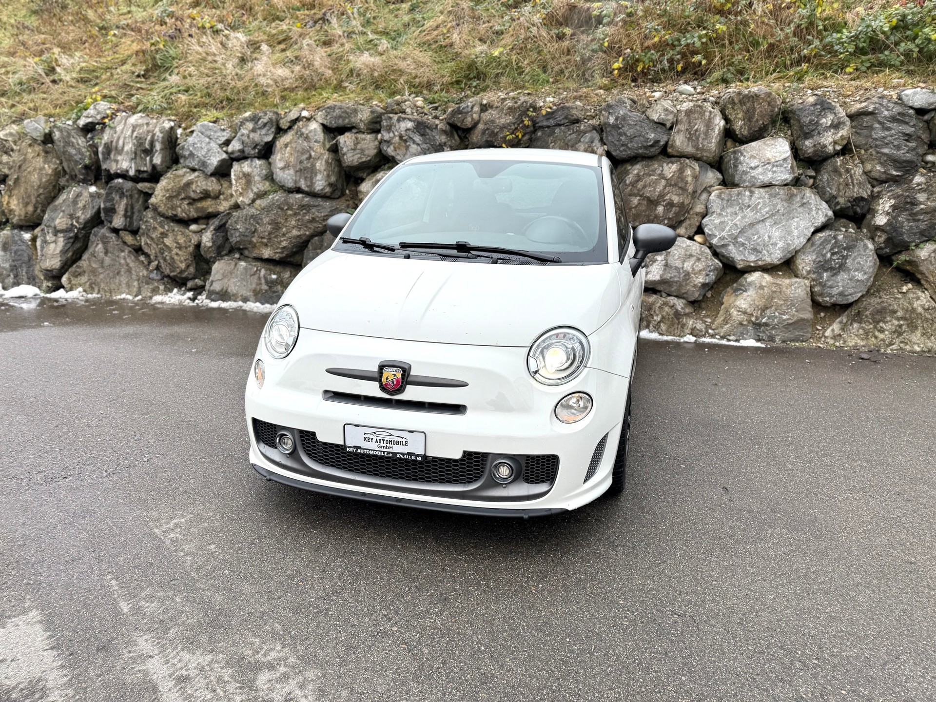 FIAT 595 1.4 16V Turbo Abarth Dualogic-image-0