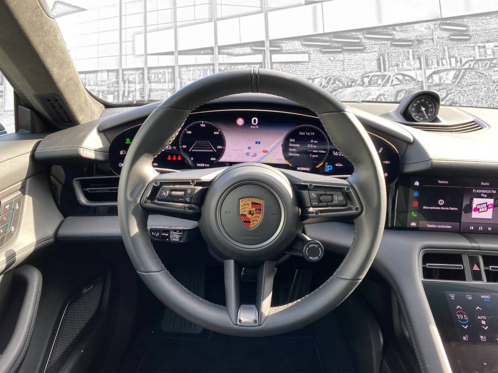 PORSCHE Taycan Turbo-image-11