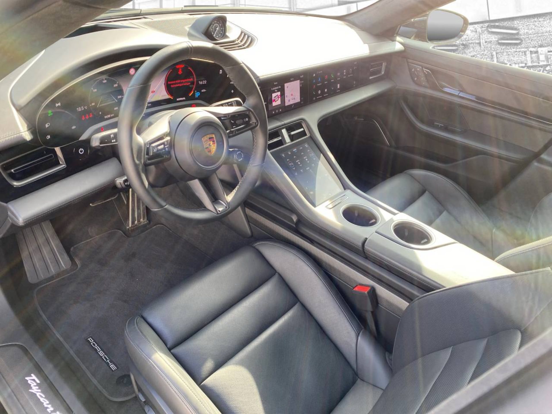PORSCHE Taycan Turbo-image-3