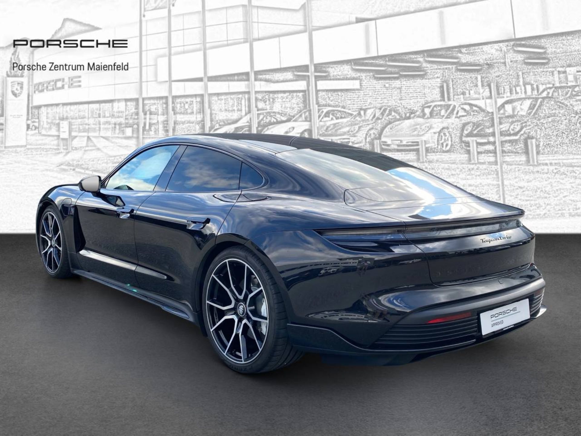 PORSCHE Taycan Turbo-image-5