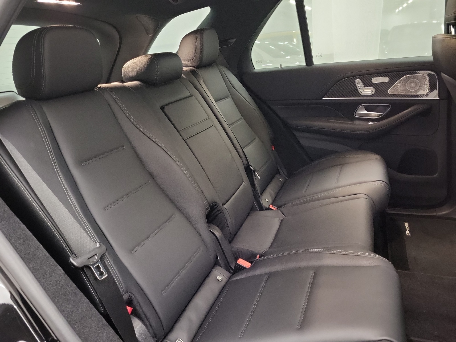 MERCEDES-BENZ GLE 450 AMG Line 4Matic-image-9