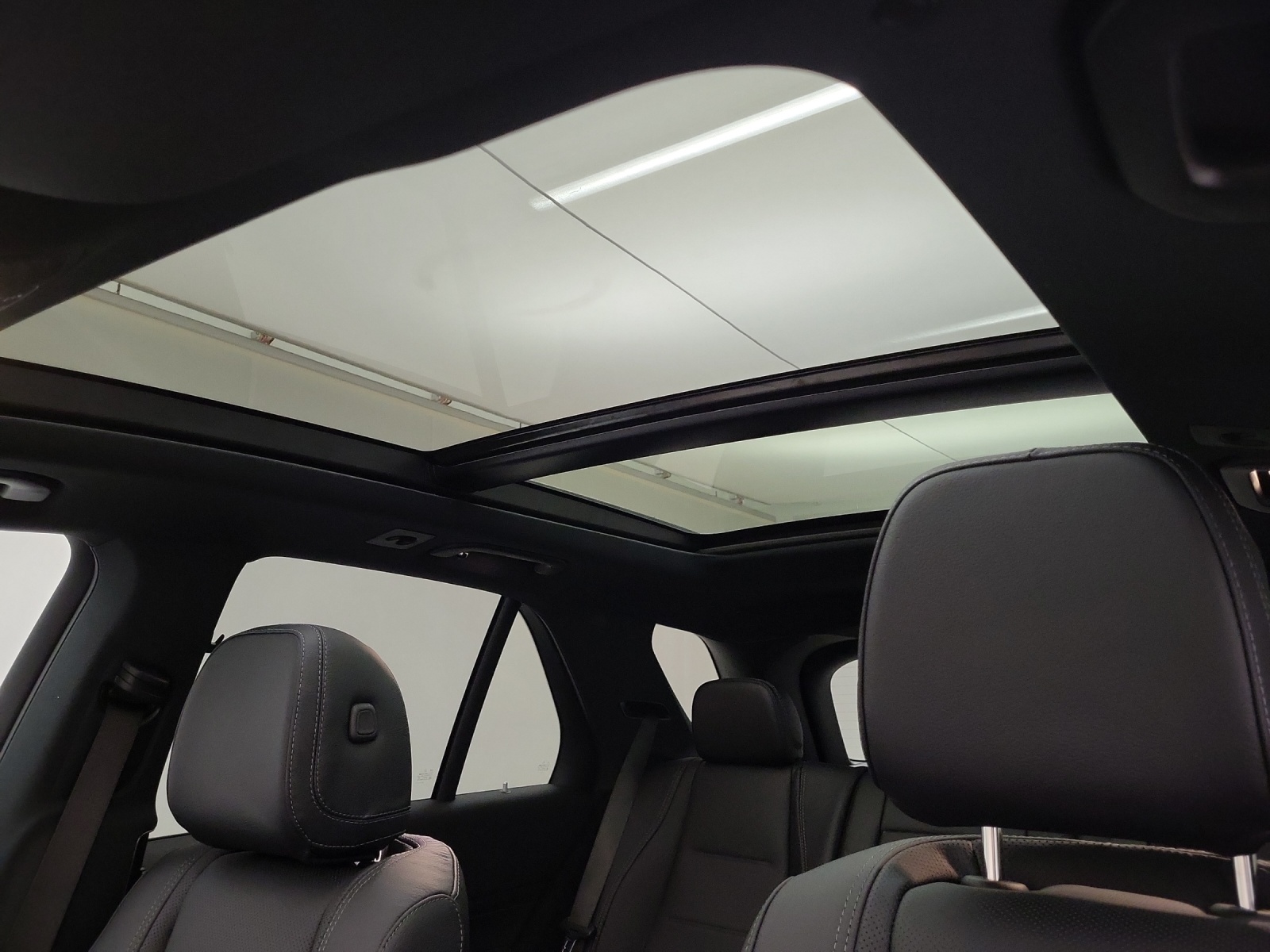 MERCEDES-BENZ GLE 450 AMG Line 4Matic-image-11