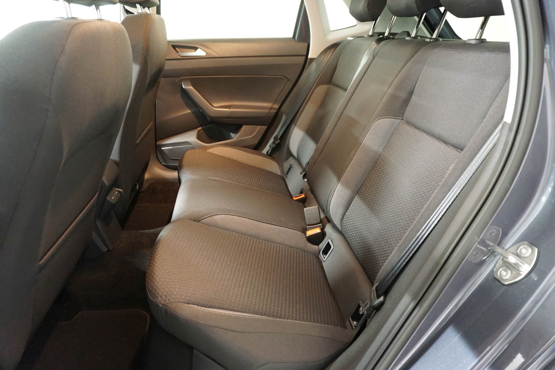 VW Polo 1.0 TSI Life DSG-image-9