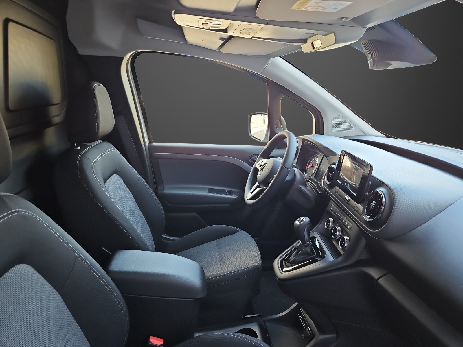 MERCEDES-BENZ eCitan 45kWh Pro-image-8