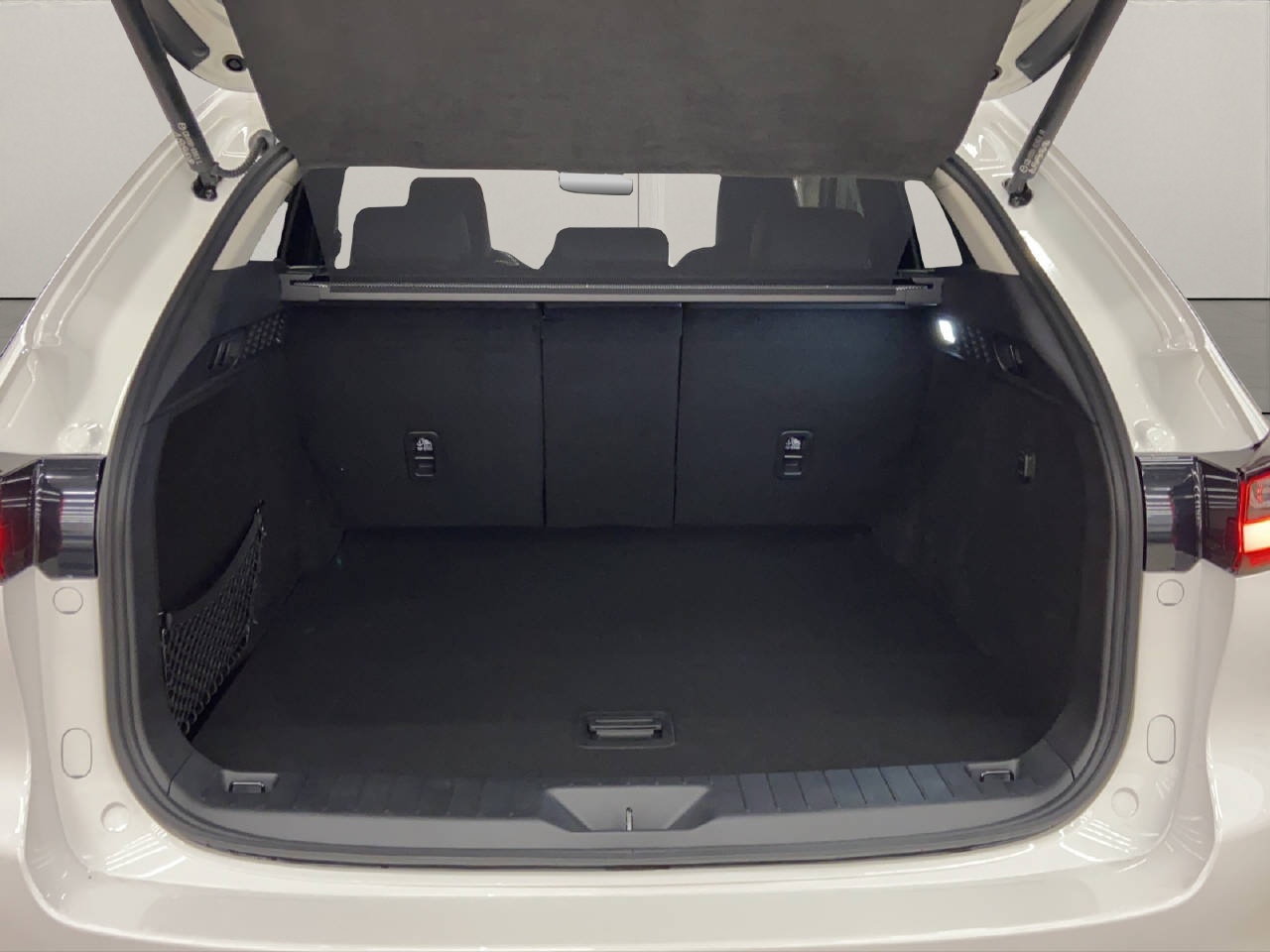 MAZDA CX-60 D Homura 4x4-image-11