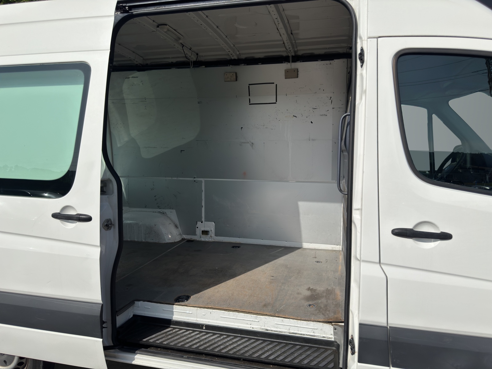 VW Crafter 35 2.0 BiTDI CR-image-11