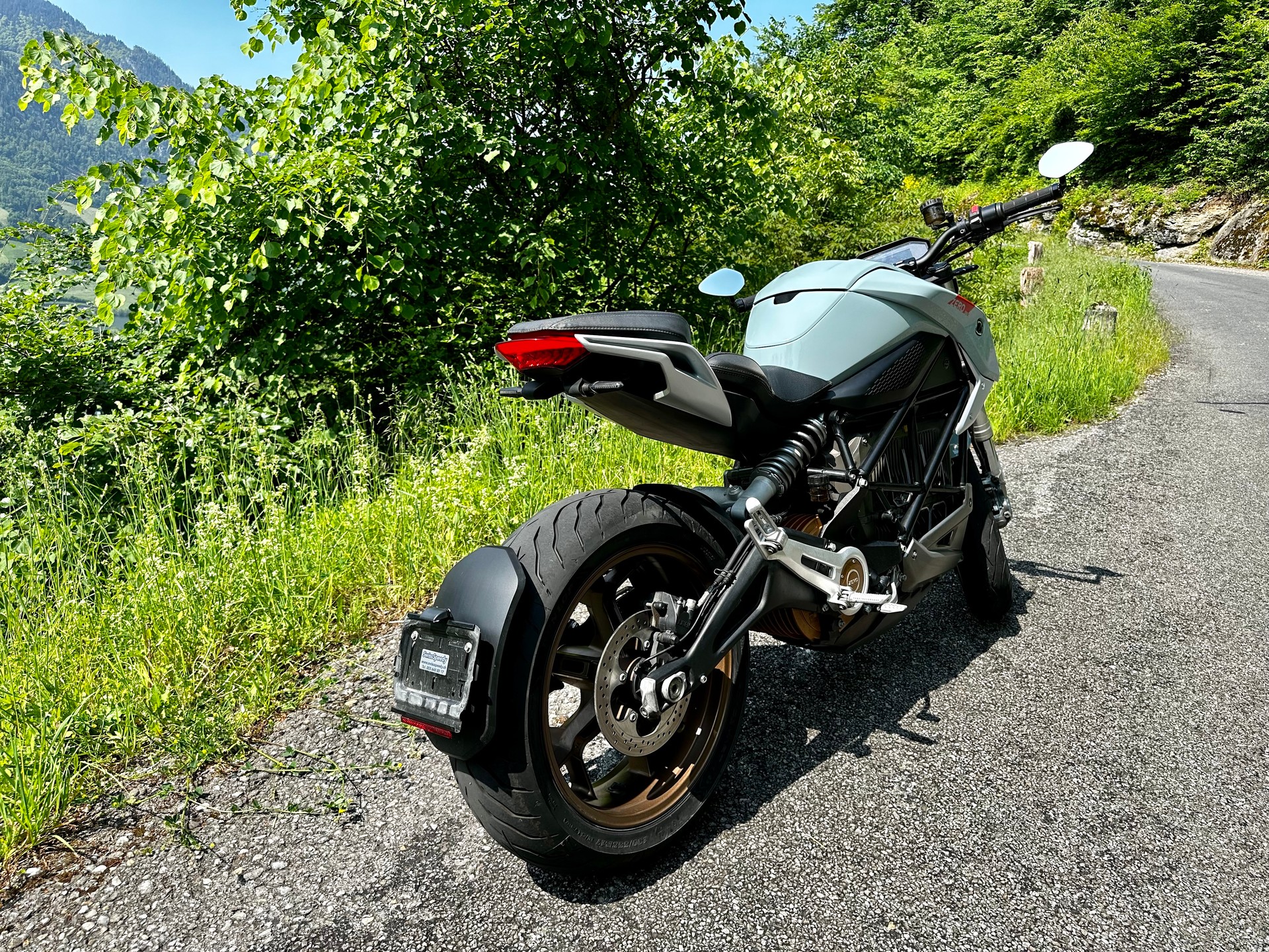 ZERO SR F Premium-image-3