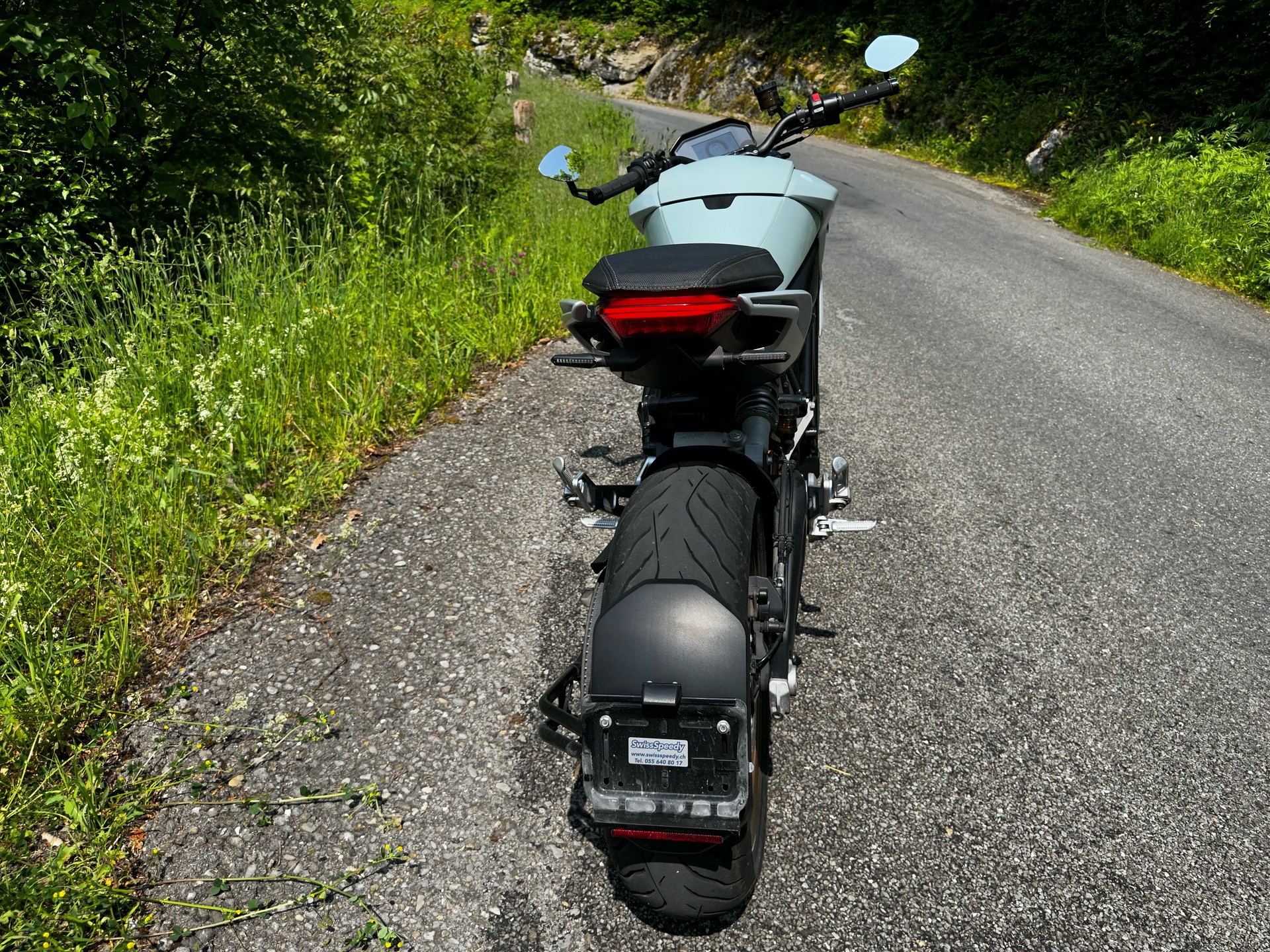 ZERO SR F Premium-image-10