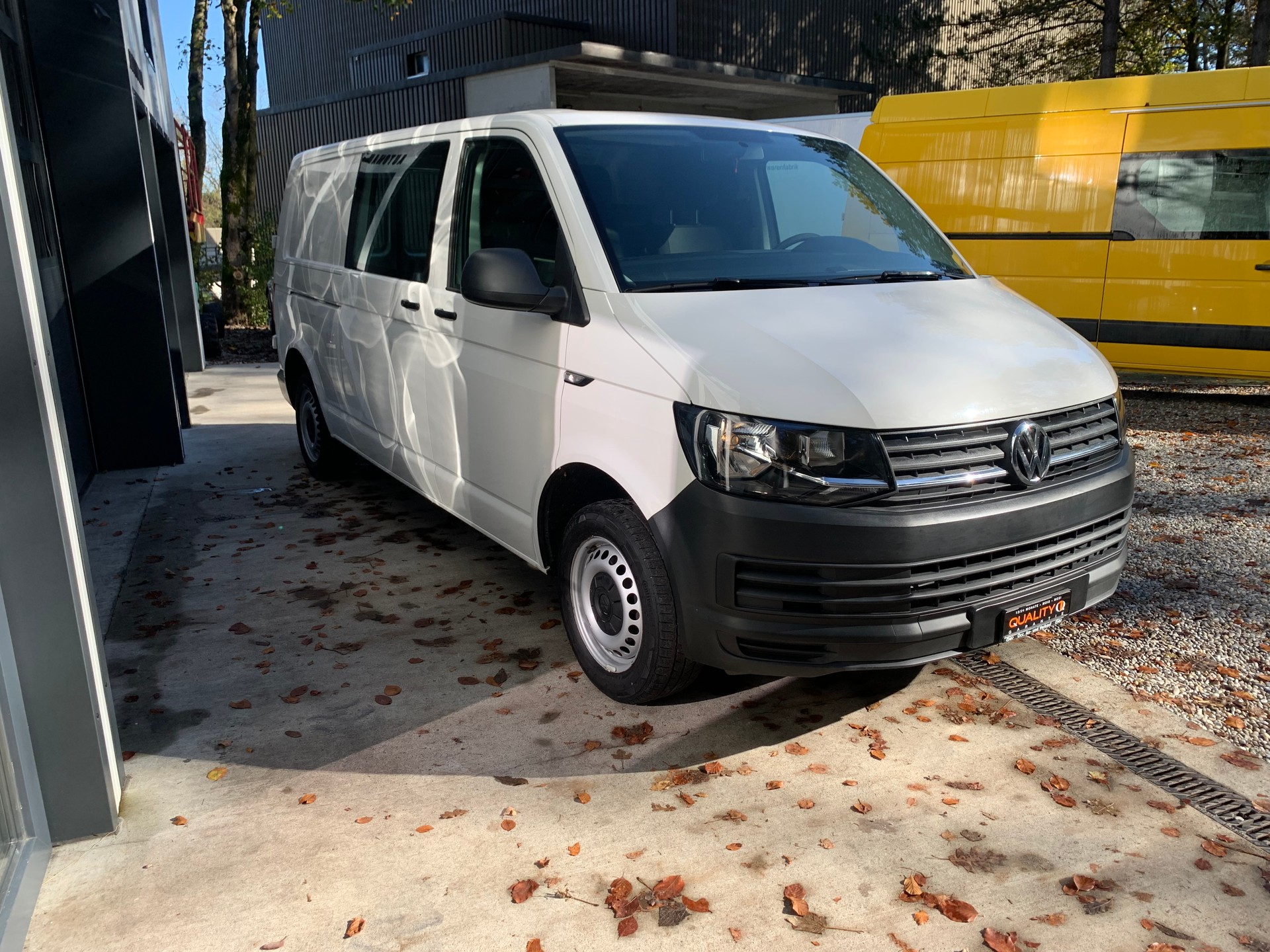 VW T 6.1 Transporter lang 3400 150 PS-image-12