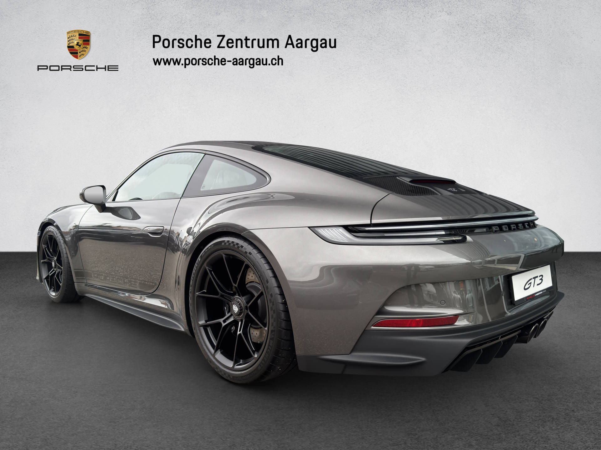 PORSCHE 911 GT3 mit Touring-Paket-image-3