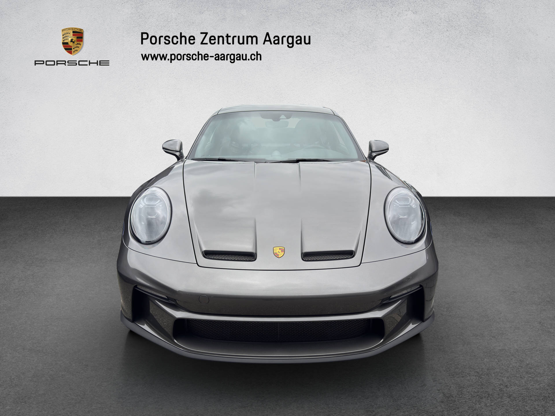 PORSCHE 911 GT3 mit Touring-Paket-image-1