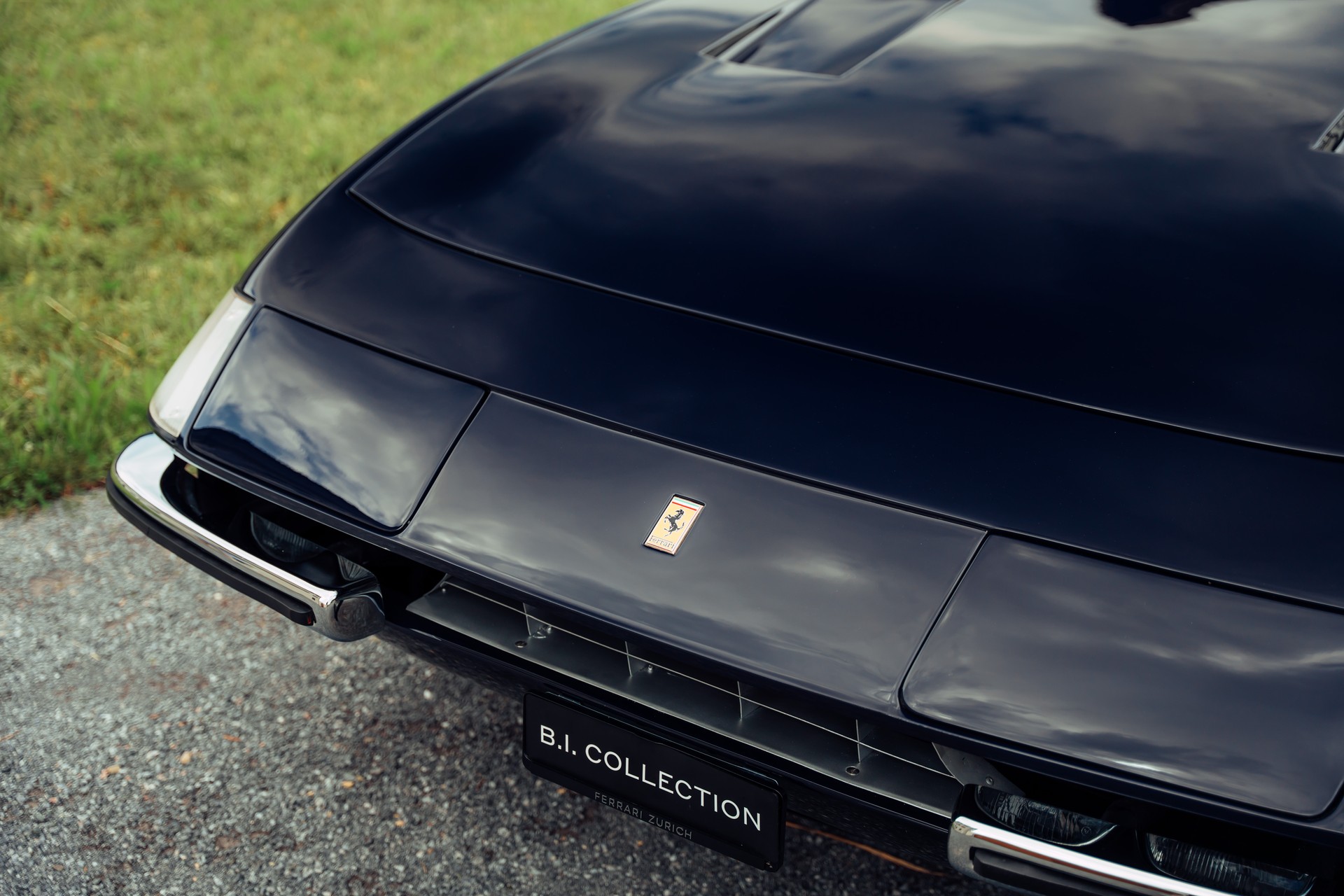 FERRARI 365 GTB/4 Daytona-image-5
