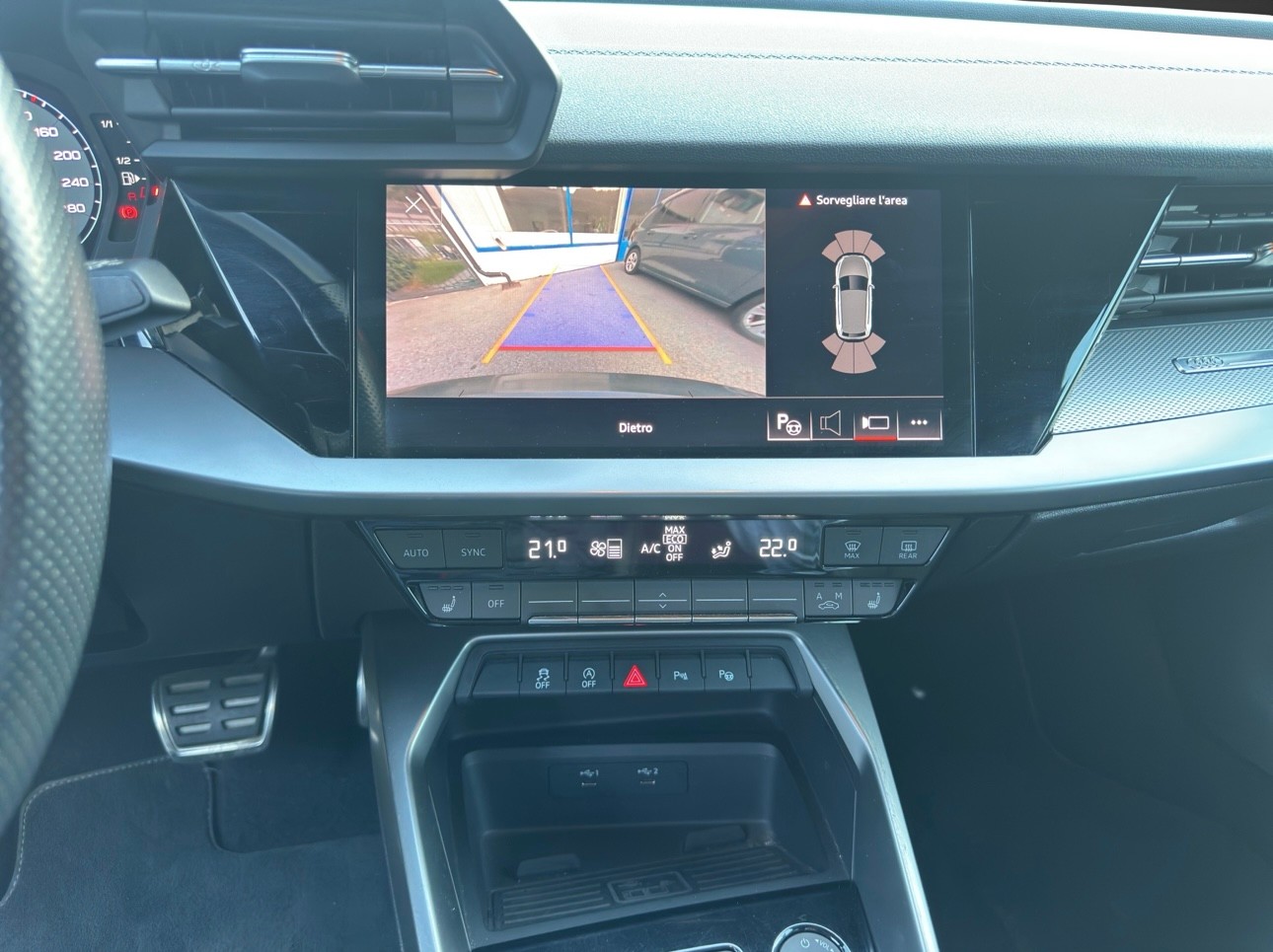 AUDI A3 Sportback 35 TFSI S-tronic-image-6
