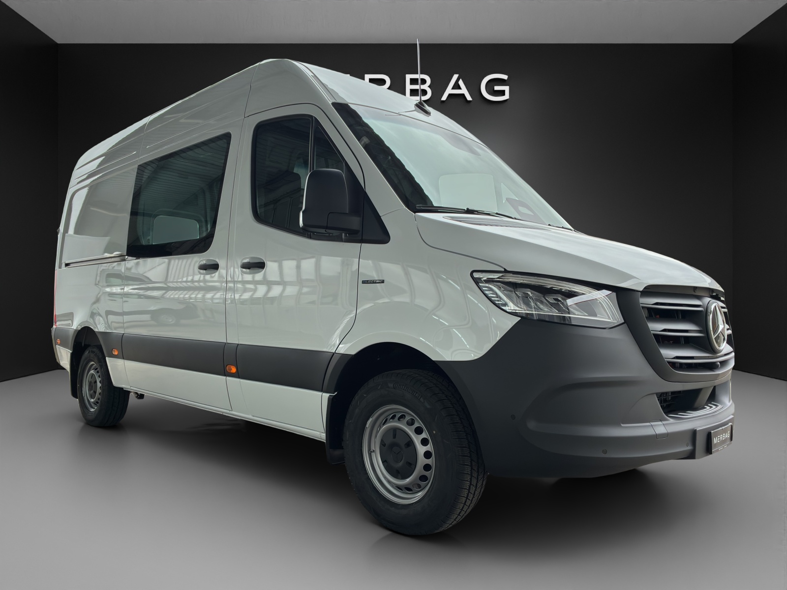MERCEDES-BENZ eSprinter 420 PRO KA 3665mm S WORKER-image-6