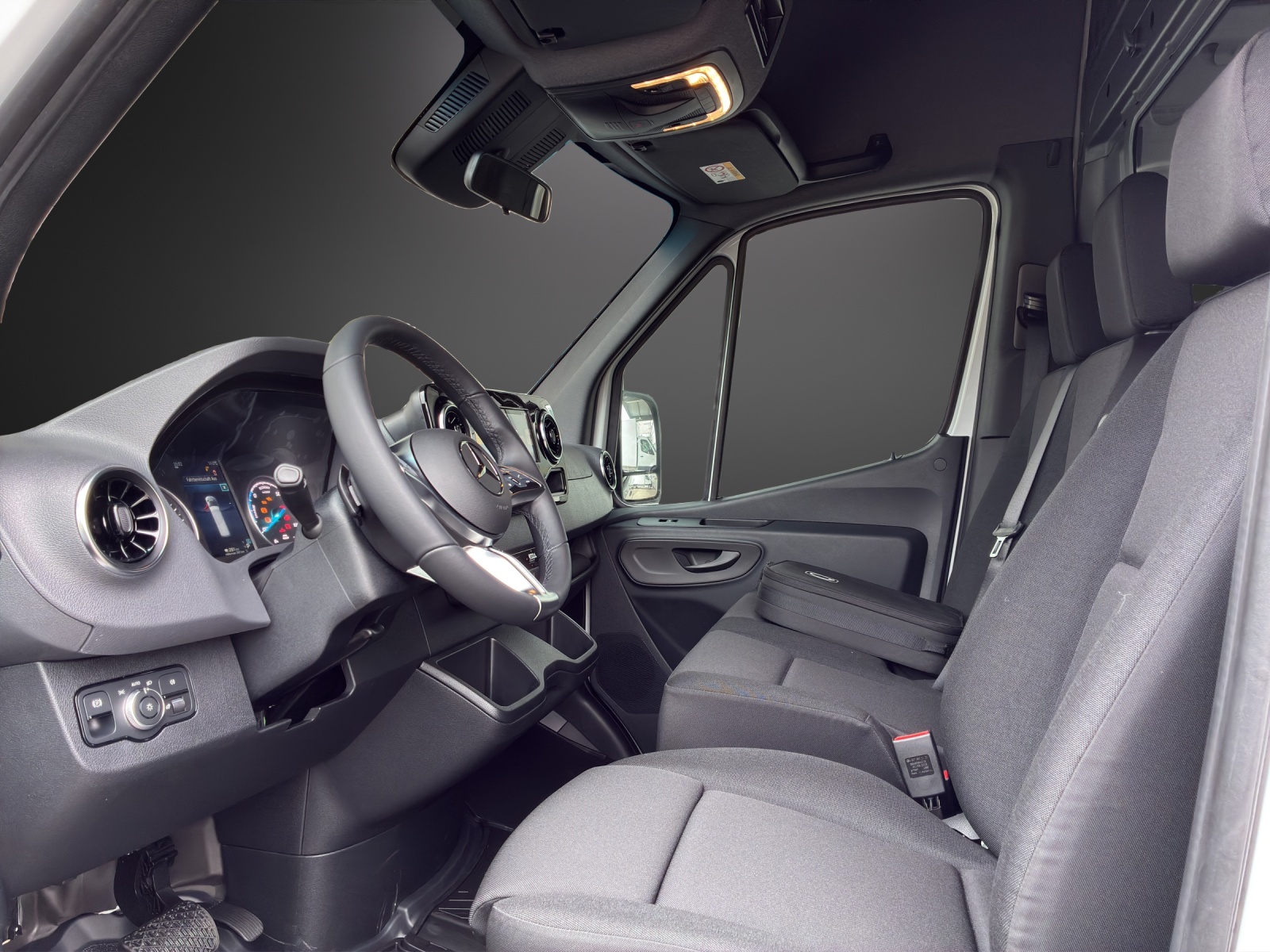 MERCEDES-BENZ eSprinter 420 PRO KA 3665mm S WORKER-image-7