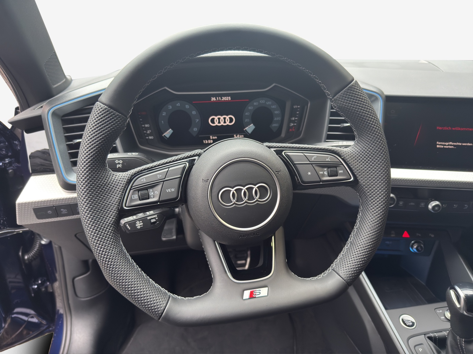 AUDI A1 Sportback 30 TFSI S Line Attraction S-tronic-image-9