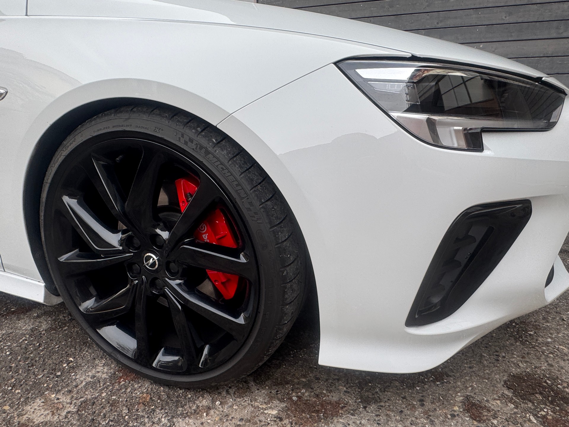 OPEL Insignia 2.0 T GSi 4WD Automatic-image-6