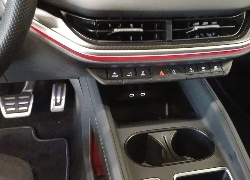 SKODA Enyaq 85x Sportline 4x4-image-9