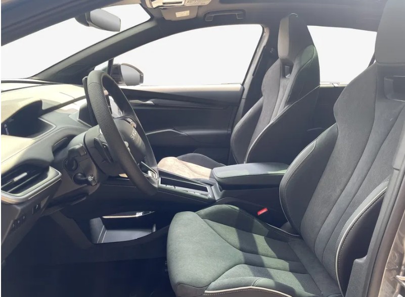 SKODA Enyaq 85x Sportline 4x4-image-4
