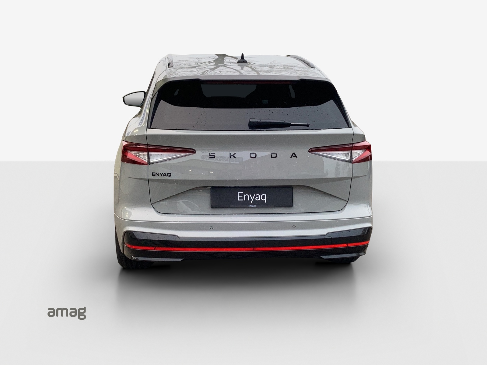 SKODA Enyaq 4x4 RS-image-3